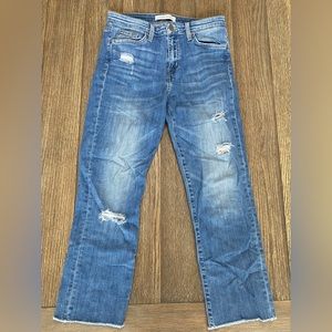 Flying monkey capris w/ distressing